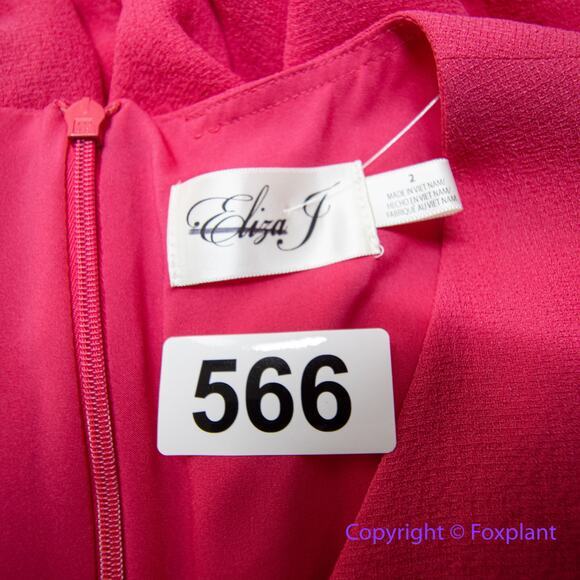 New!‎ Eliza J Short Sleeve V Neck CropJumpsuit Size 2 in Hot Pink - Picture 16 of 16